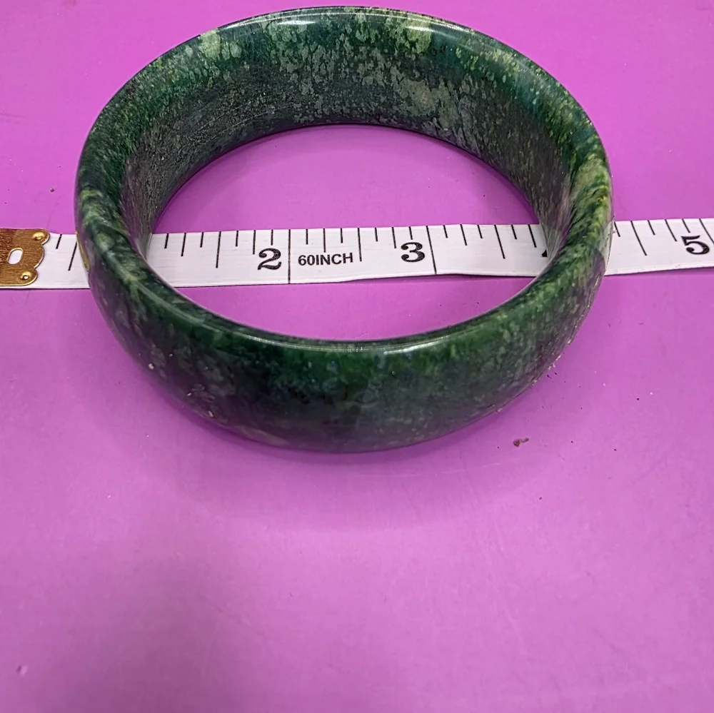 Estate Chinese Green Jade Wide Bangle Bracelet - Picture 7 of 9